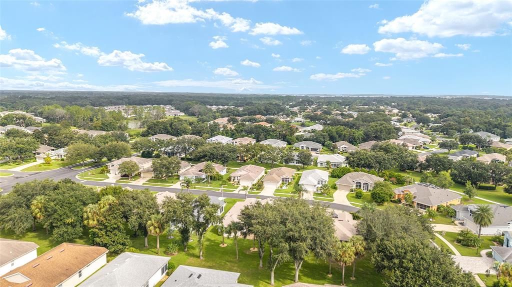 合同活跃: $320,000 (3 贝兹, 2 浴室, 2182 平方英尺)