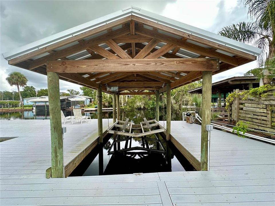 For Sale: $399,000 (4 beds, 2 baths, 1650 Square Feet)