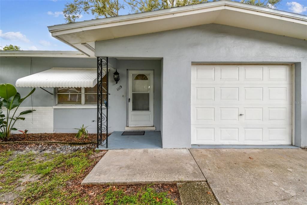 Activo con contrato: $329,000 (2 camas, 1 baños, 892 Pies cuadrados)