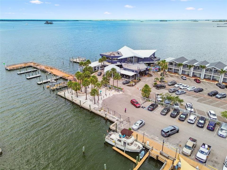 Activo con contrato: $329,000 (2 camas, 1 baños, 892 Pies cuadrados)