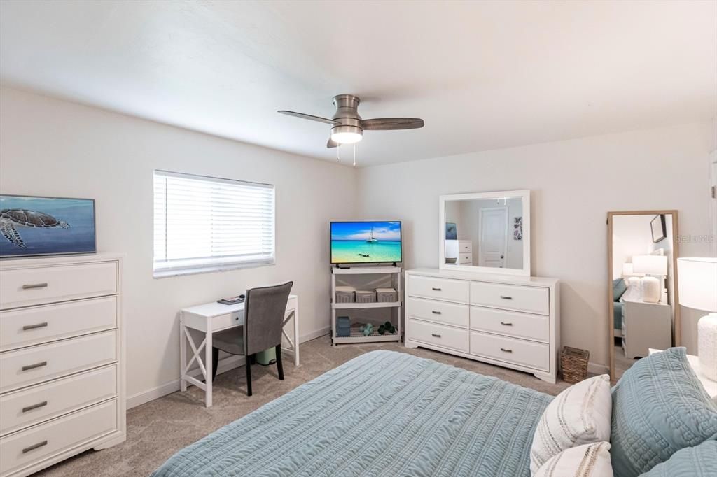 待售: $729,000 (3 贝兹, 2 浴室, 1424 平方英尺)