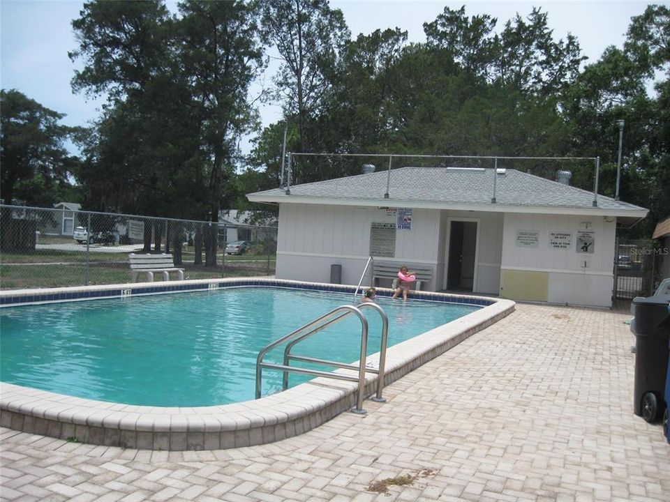 Active With Contract: $2,000 (2 beds, 2 baths, 1057 Square Feet)