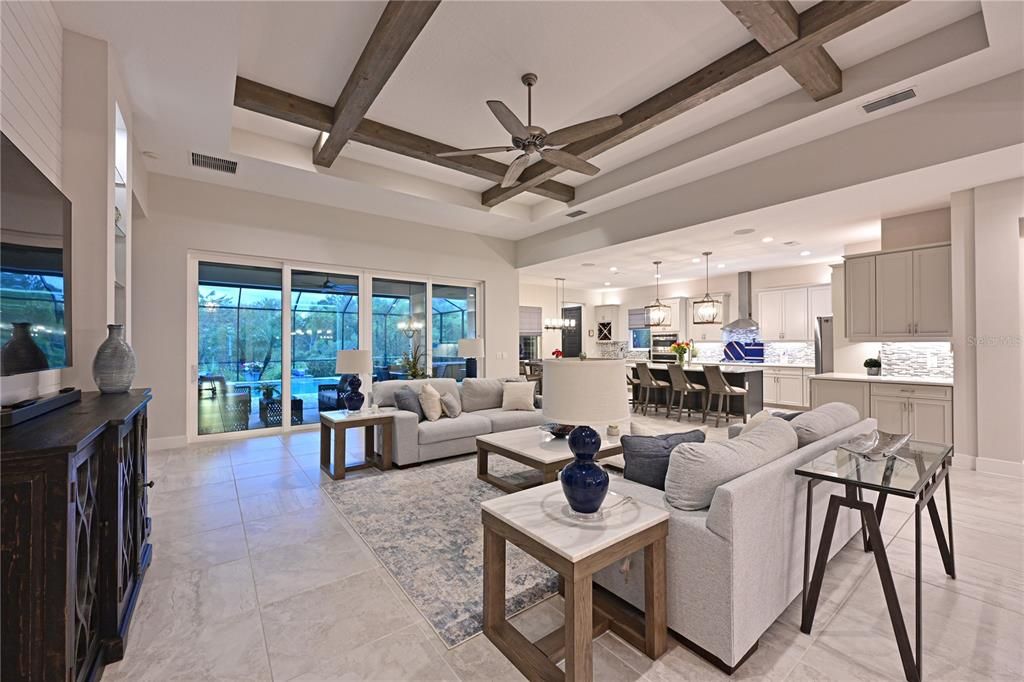 Под контрактом: $1,399,900 (3 спален, 2 ванн, 2903 Квадратных фут)