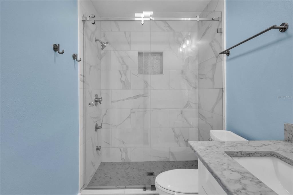 For Sale: $1,200,000 (3 beds, 3 baths, 1562 Square Feet)