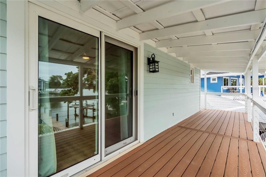 For Sale: $1,200,000 (3 beds, 3 baths, 1562 Square Feet)