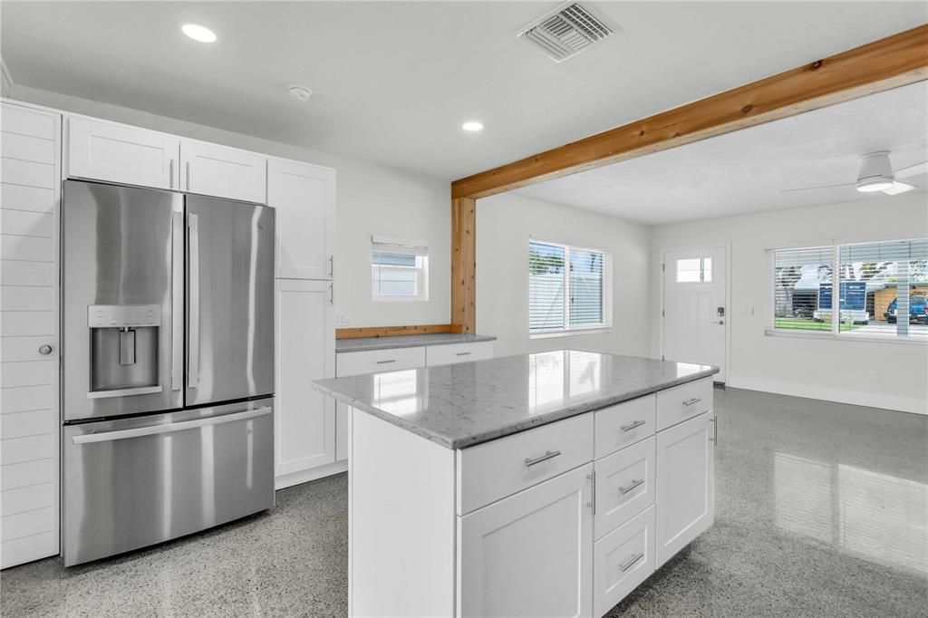 For Sale: $1,200,000 (3 beds, 3 baths, 1562 Square Feet)