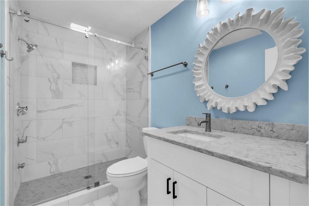 For Sale: $1,200,000 (3 beds, 3 baths, 1562 Square Feet)