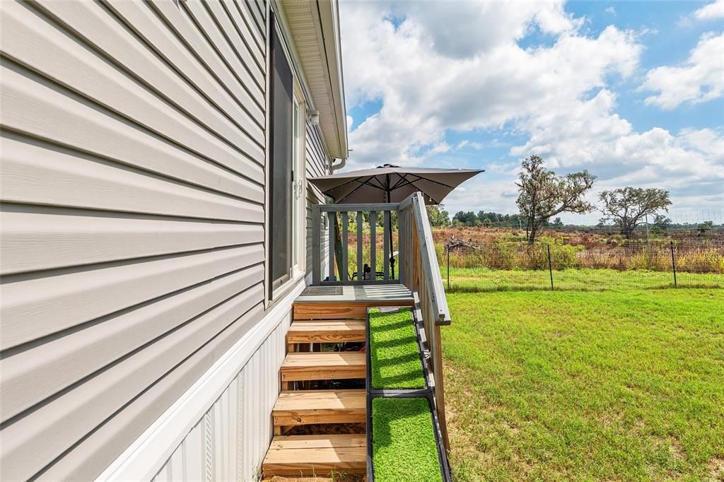 待售: $259,900 (3 贝兹, 2 浴室, 1296 平方英尺)