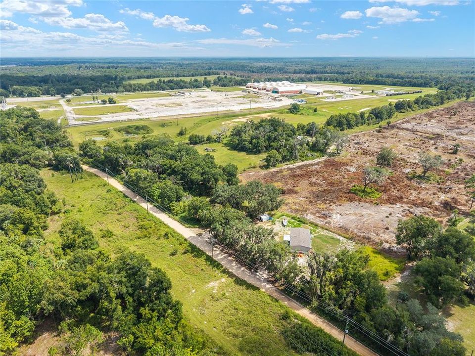 待售: $259,900 (3 贝兹, 2 浴室, 1296 平方英尺)