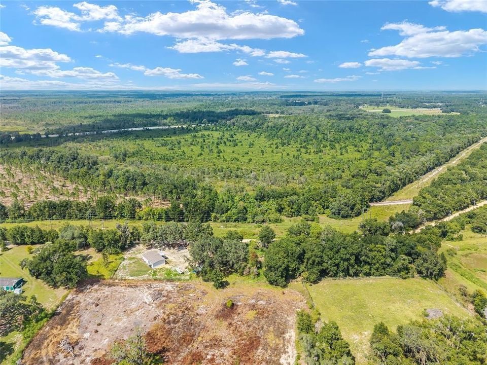 待售: $259,900 (3 贝兹, 2 浴室, 1296 平方英尺)