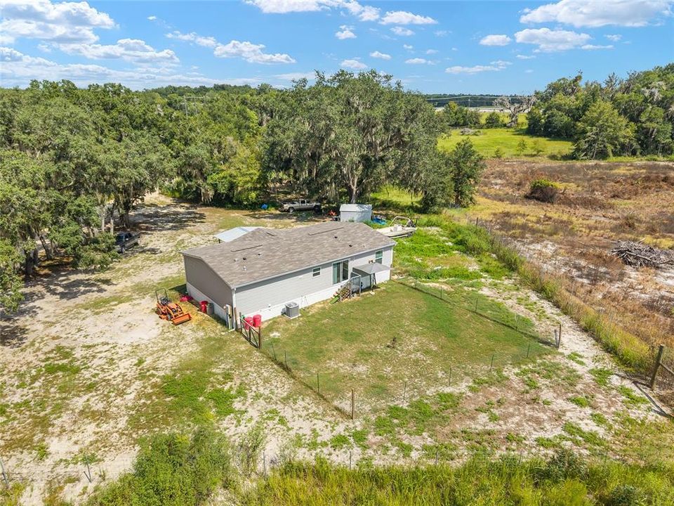 待售: $259,900 (3 贝兹, 2 浴室, 1296 平方英尺)