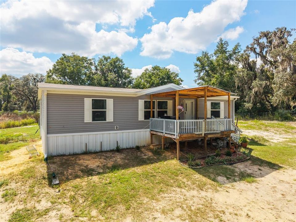 待售: $259,900 (3 贝兹, 2 浴室, 1296 平方英尺)