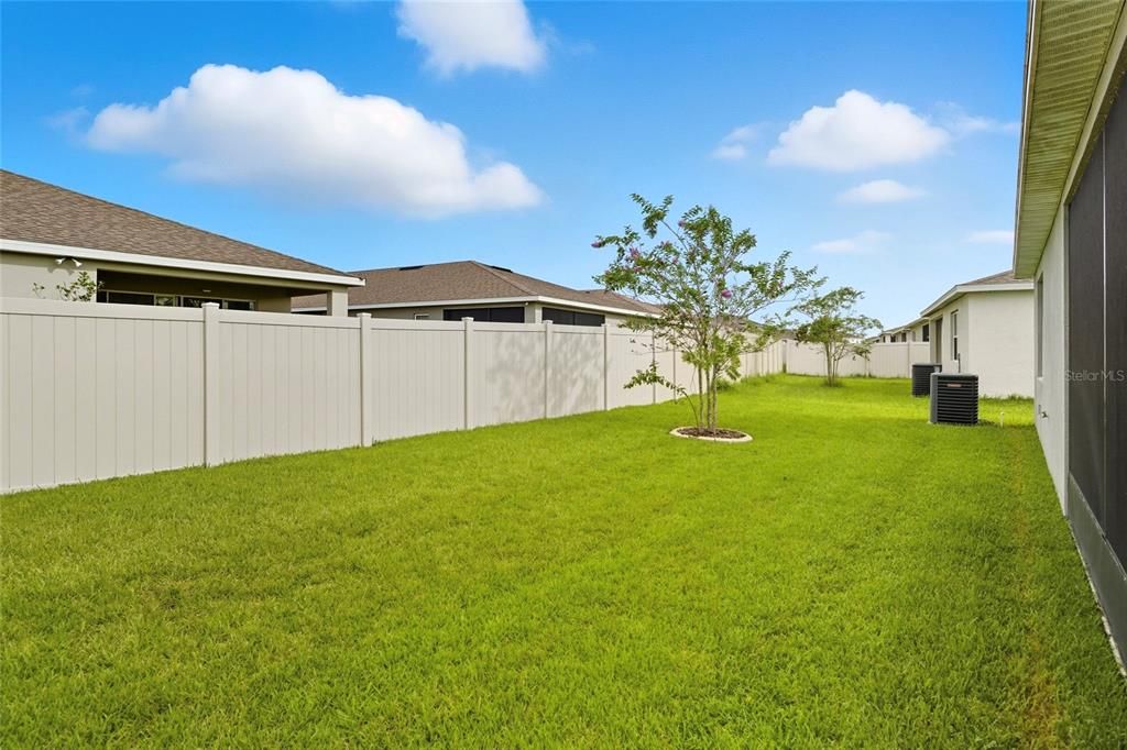 Active With Contract: $360,000 (4 beds, 3 baths, 2160 Square Feet)