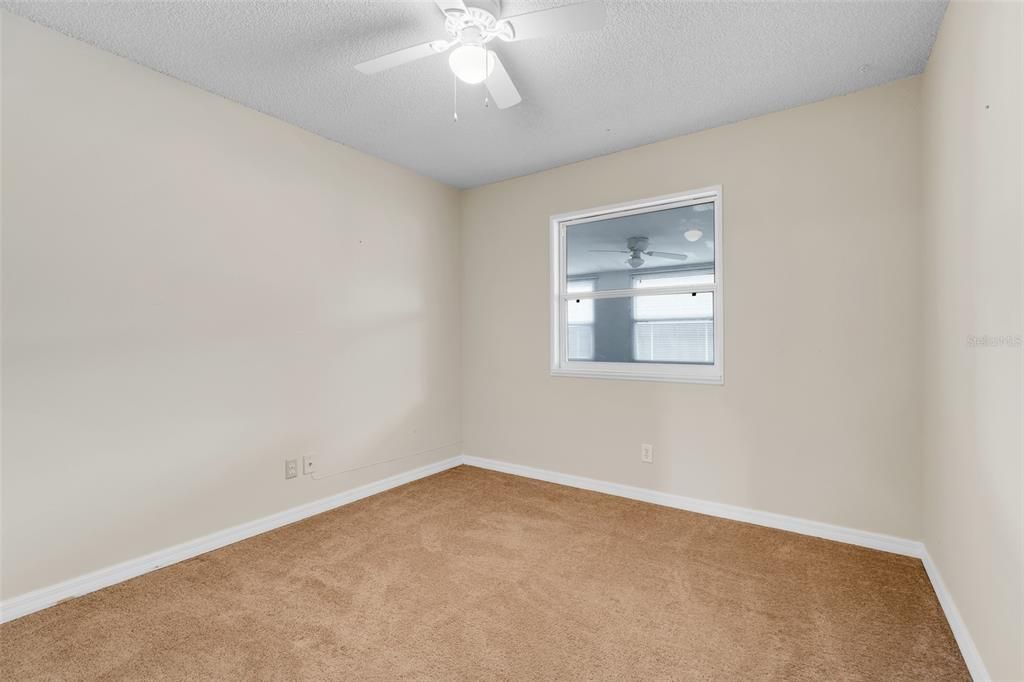 Activo con contrato: $145,000 (3 camas, 2 baños, 1140 Pies cuadrados)