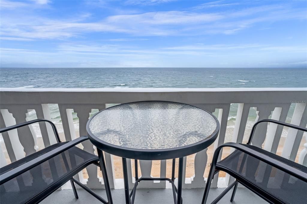 待售: $485,000 (2 贝兹, 2 浴室, 1227 平方英尺)