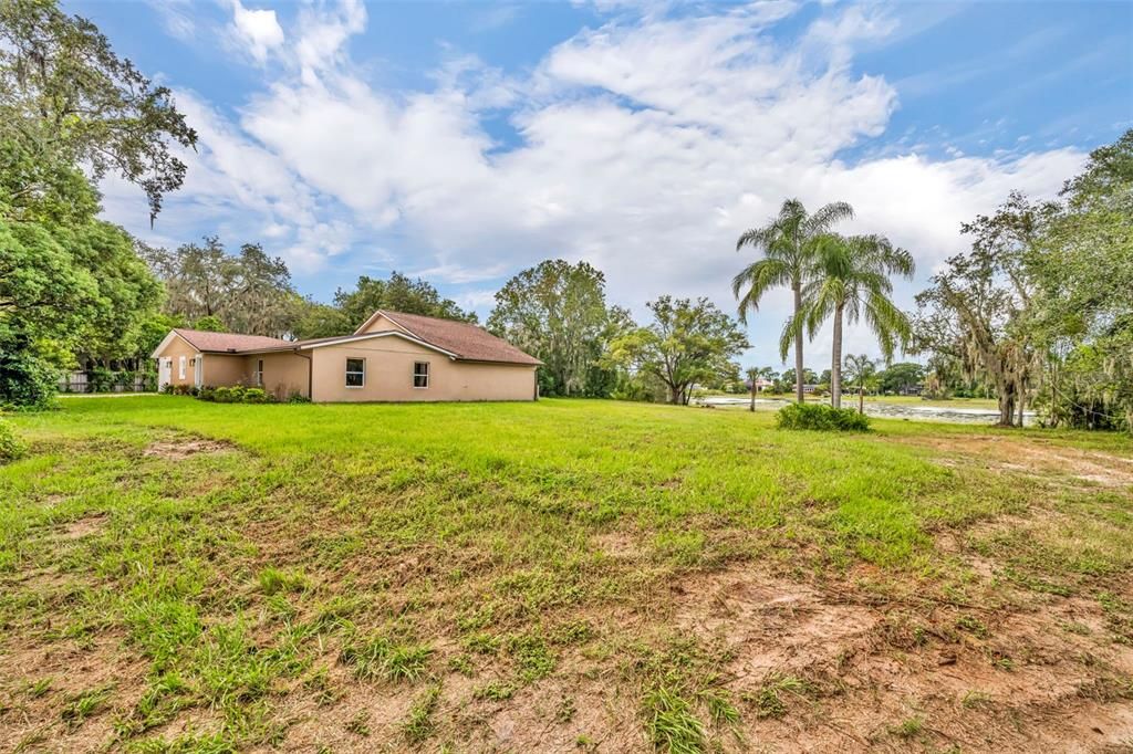 待售: $869,000 (4 贝兹, 3 浴室, 2496 平方英尺)