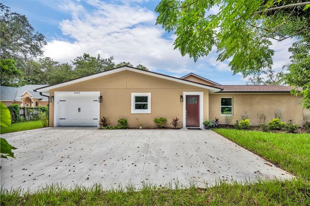 待售: $869,000 (4 贝兹, 3 浴室, 2496 平方英尺)