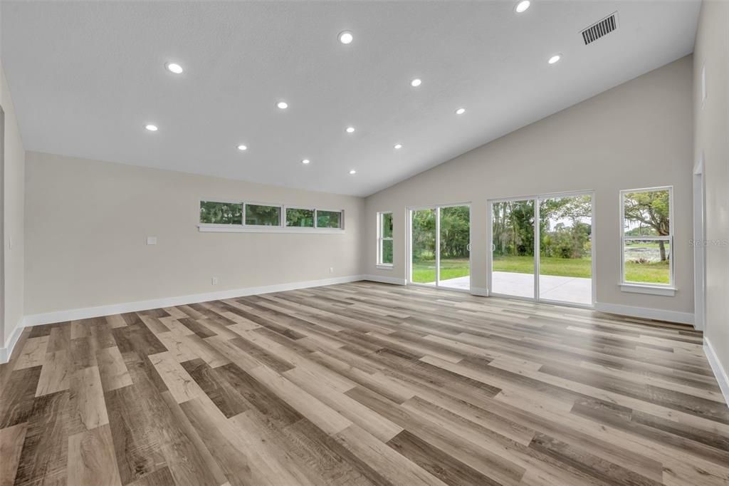 待售: $869,000 (4 贝兹, 3 浴室, 2496 平方英尺)