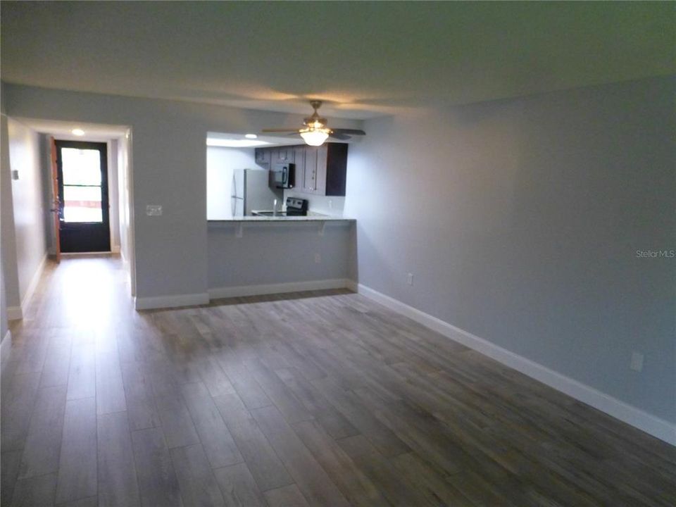 Activo con contrato: $1,750 (2 camas, 2 baños, 1094 Pies cuadrados)