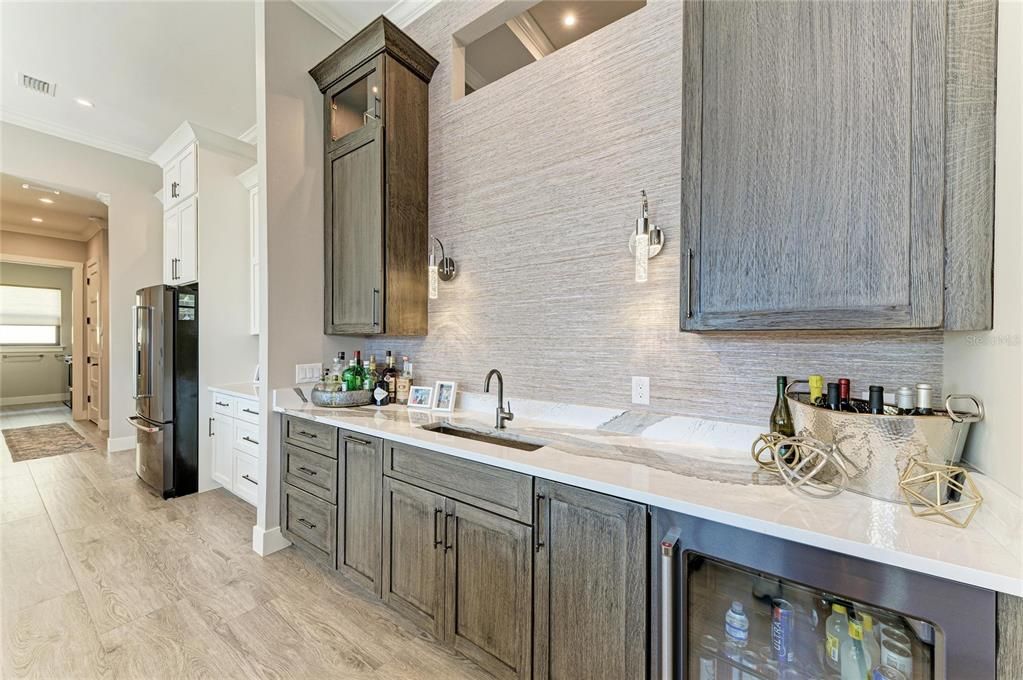 待售: $1,995,000 (3 贝兹, 3 浴室, 2741 平方英尺)