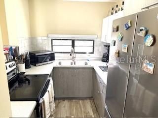 For Sale: $475,000 (3 beds, 2 baths, 1323 Square Feet)