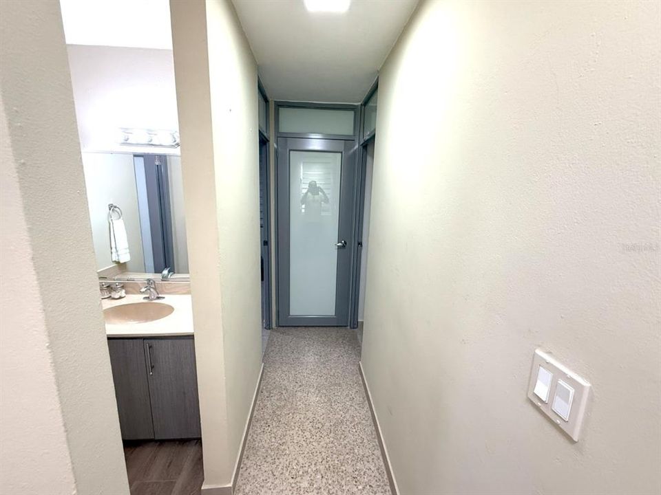 For Sale: $475,000 (3 beds, 2 baths, 1323 Square Feet)