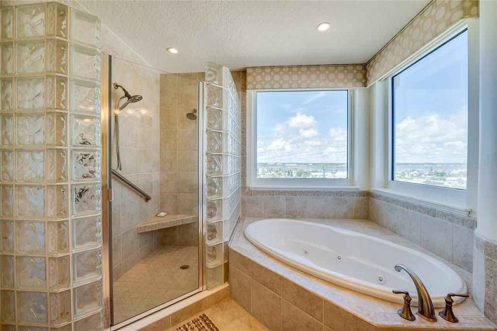 В аренду: $3,700 (3 спален, 2 ванн, 2182 Квадратных фут)