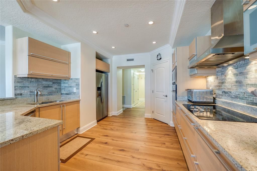 В аренду: $3,700 (3 спален, 2 ванн, 2182 Квадратных фут)