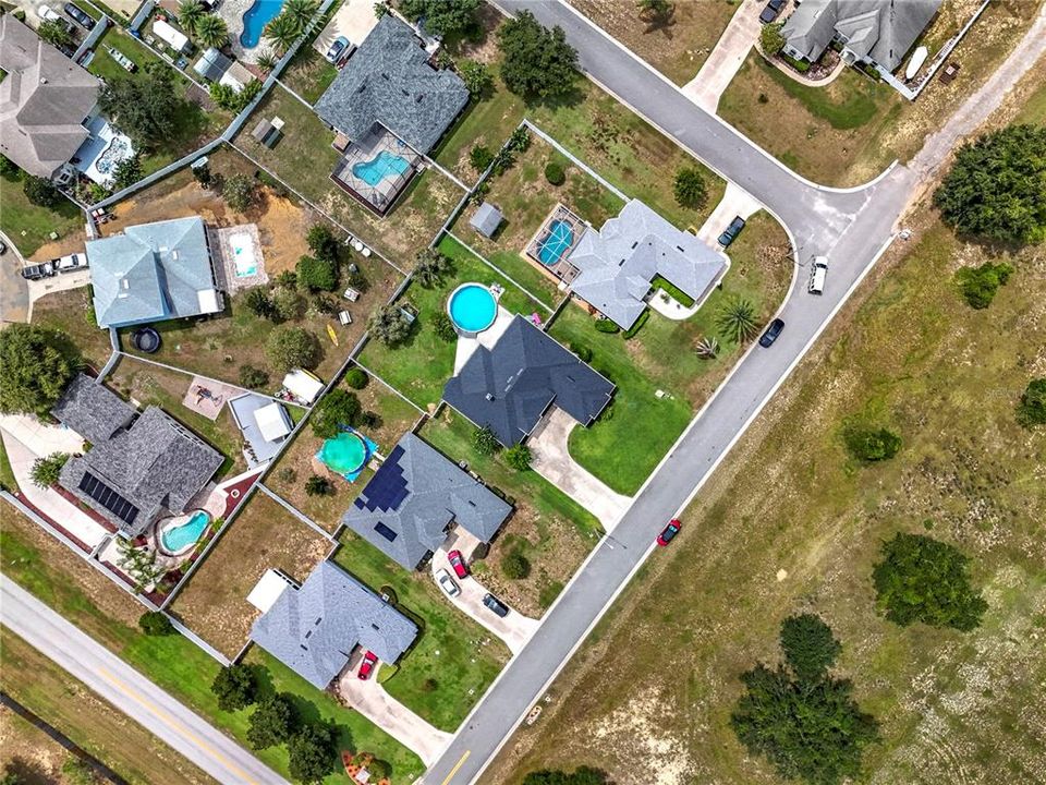 Activo con contrato: $397,420 (3 camas, 2 baños, 2038 Pies cuadrados)