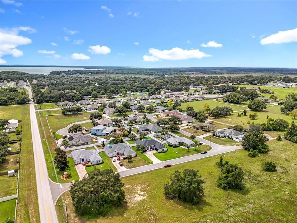 Activo con contrato: $397,420 (3 camas, 2 baños, 2038 Pies cuadrados)