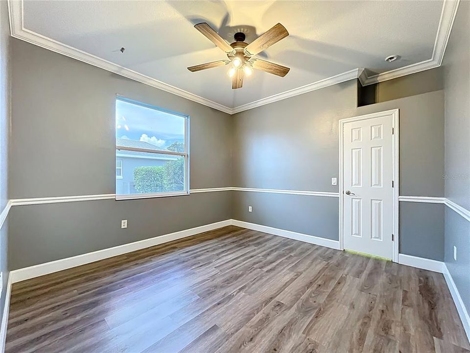 Activo con contrato: $397,420 (3 camas, 2 baños, 2038 Pies cuadrados)