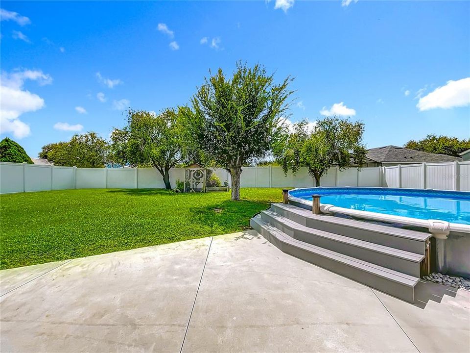 Activo con contrato: $397,420 (3 camas, 2 baños, 2038 Pies cuadrados)