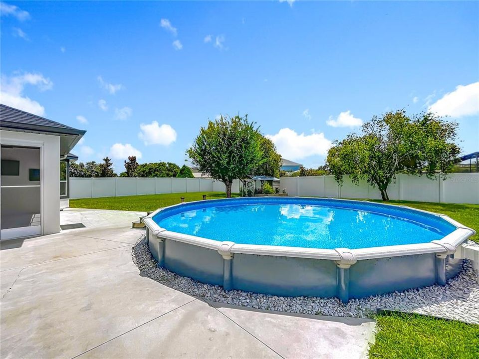 Activo con contrato: $397,420 (3 camas, 2 baños, 2038 Pies cuadrados)