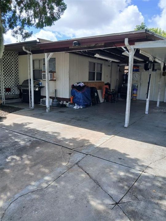 Active With Contract: $169,000 (3 beds, 2 baths, 1711 Square Feet)