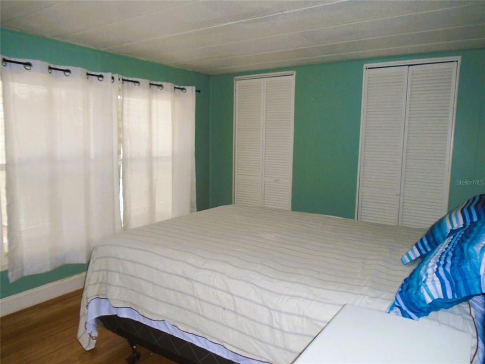 待售: $89,900 (2 贝兹, 1 浴室, 1138 平方英尺)