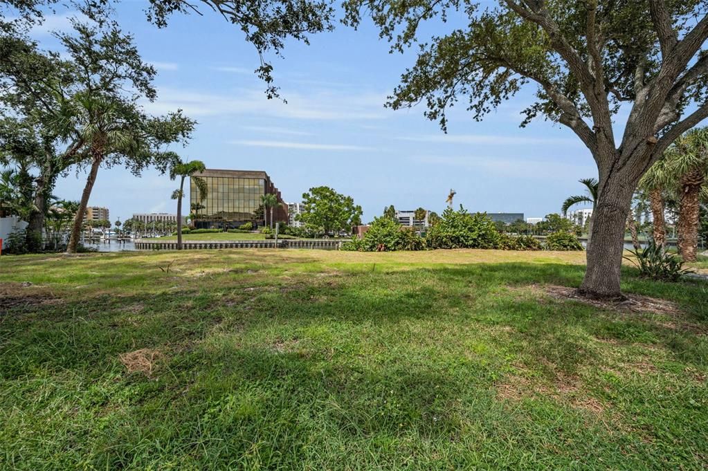 For Sale: $1,795,000 (0.26 acres)