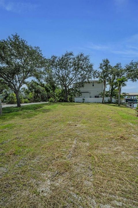 For Sale: $1,795,000 (0.26 acres)