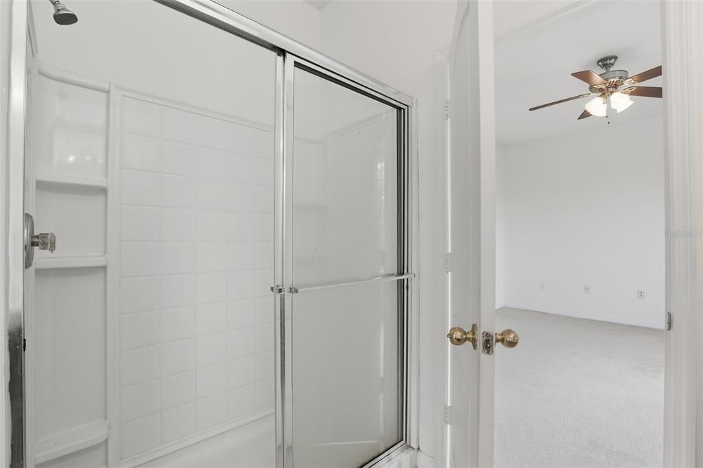 待售: $259,900 (3 贝兹, 2 浴室, 1668 平方英尺)