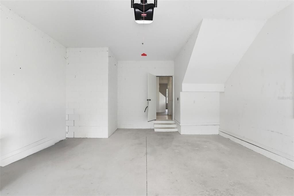 待售: $259,900 (3 贝兹, 2 浴室, 1668 平方英尺)