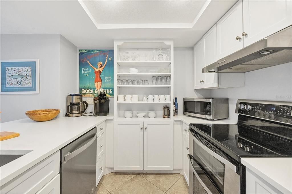 出租: $4,500 (2 贝兹, 2 浴室, 1276 平方英尺)