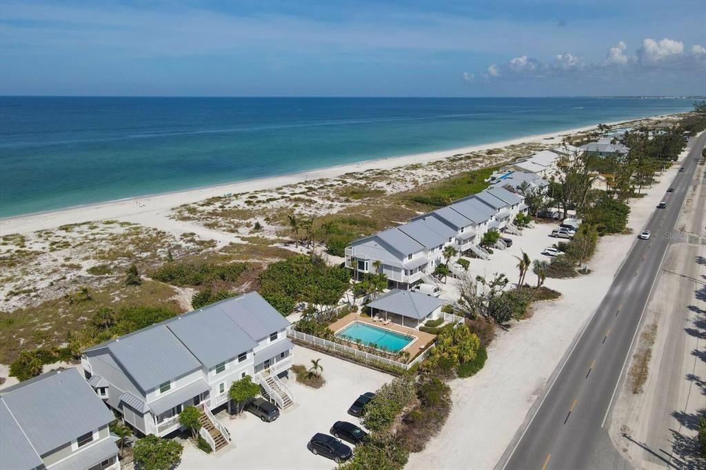 出租: $4,500 (2 贝兹, 2 浴室, 1276 平方英尺)