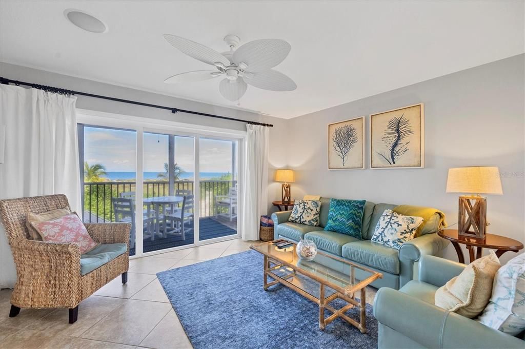 出租: $4,500 (2 贝兹, 2 浴室, 1276 平方英尺)