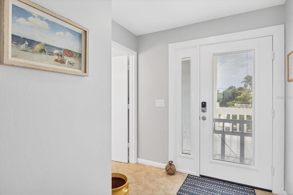 出租: $4,500 (2 贝兹, 2 浴室, 1276 平方英尺)