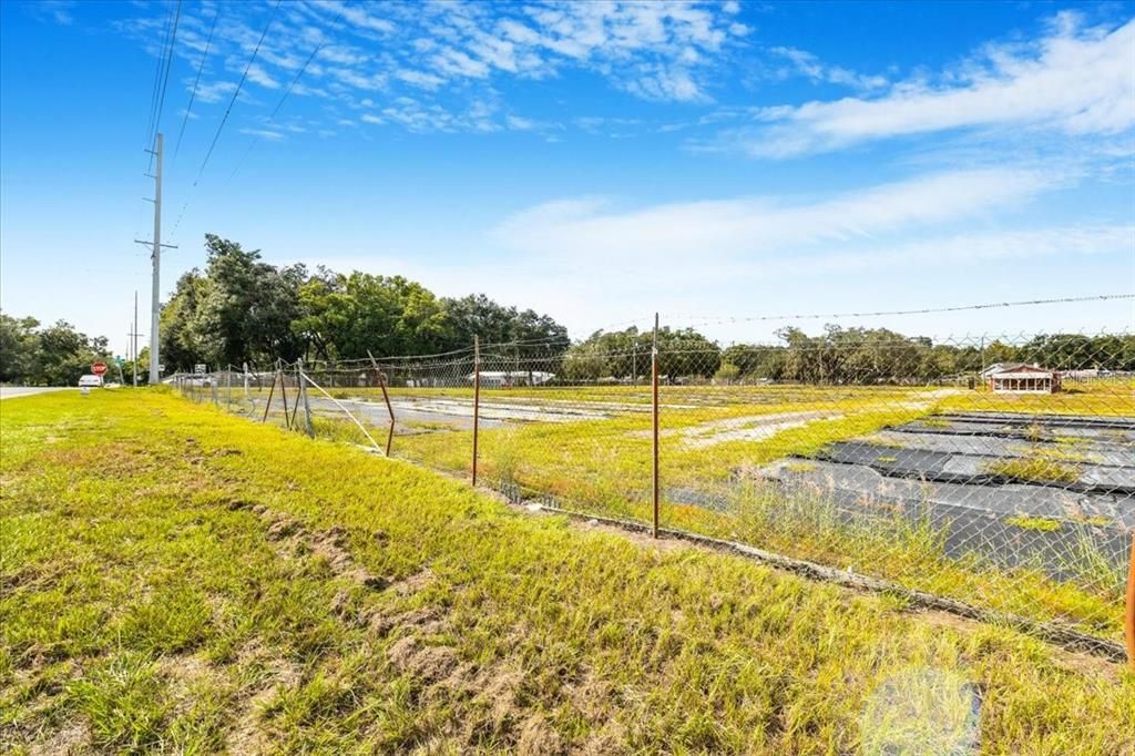 Activo con contrato: $1,199,900 (9.35 acres)