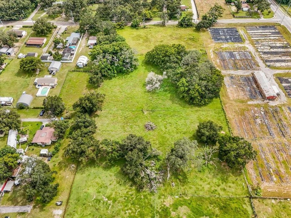 Activo con contrato: $1,199,900 (9.35 acres)