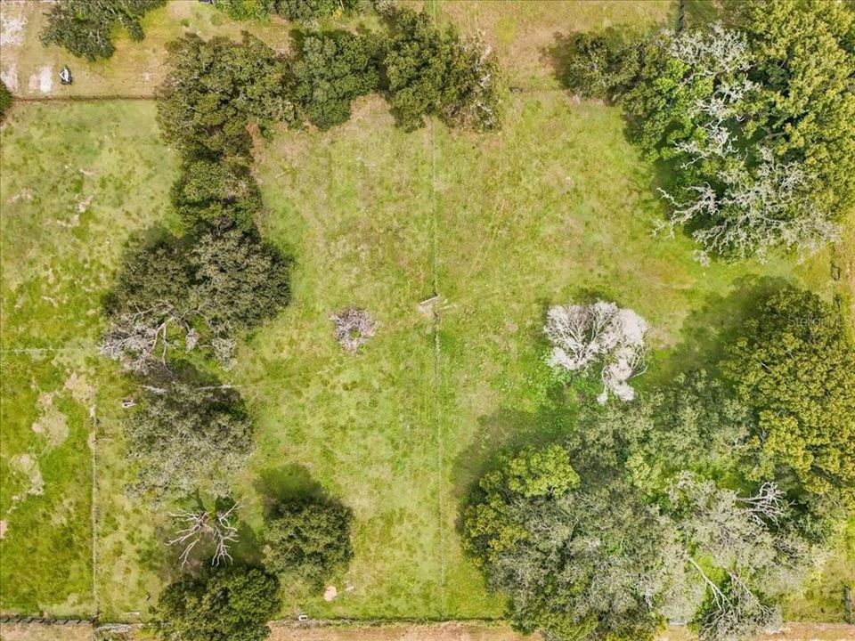 Activo con contrato: $1,199,900 (9.35 acres)