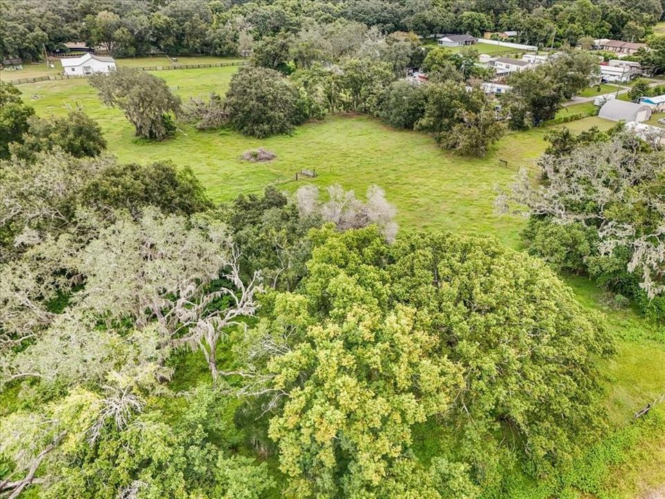 Activo con contrato: $1,199,900 (9.35 acres)