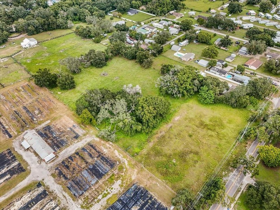 Activo con contrato: $1,199,900 (9.35 acres)