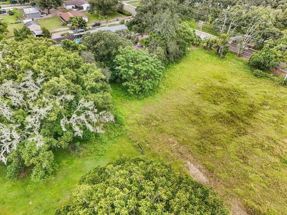 Activo con contrato: $1,199,900 (9.35 acres)