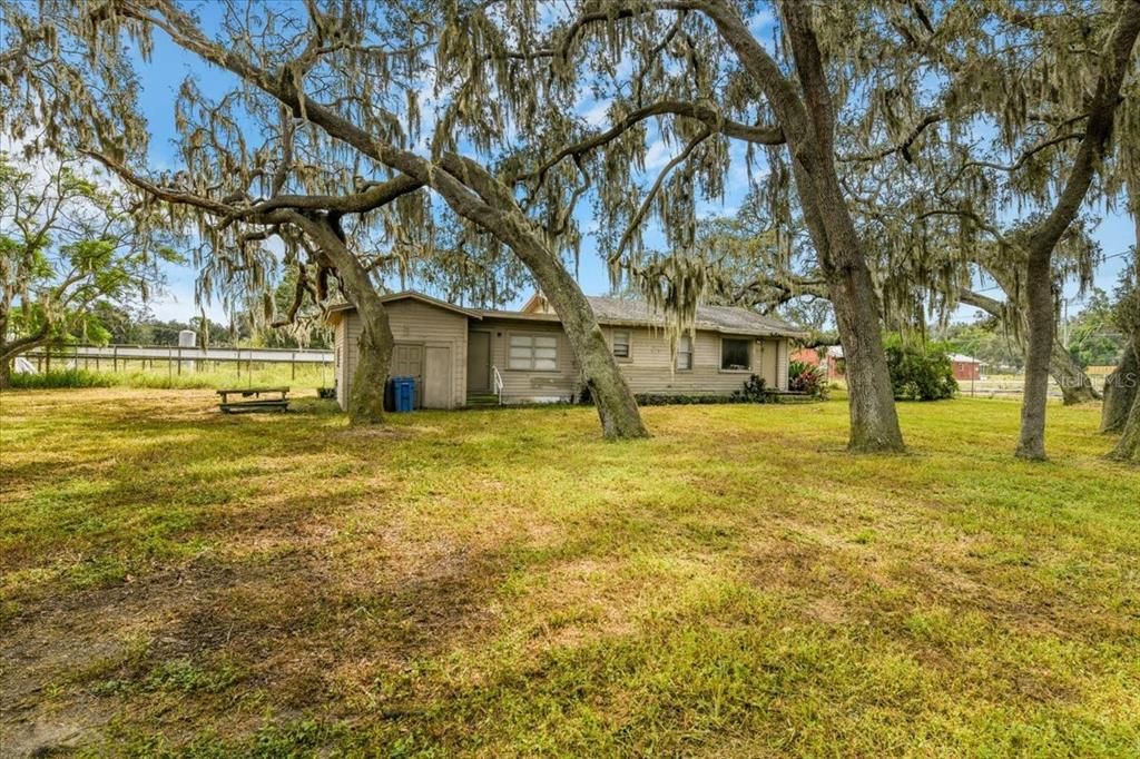 Activo con contrato: $1,199,900 (9.35 acres)